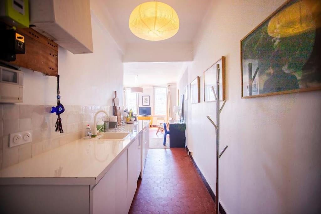 Cabana & Clin D'Oeil Sur Le Vieux Port Apartment Марсилия Екстериор снимка